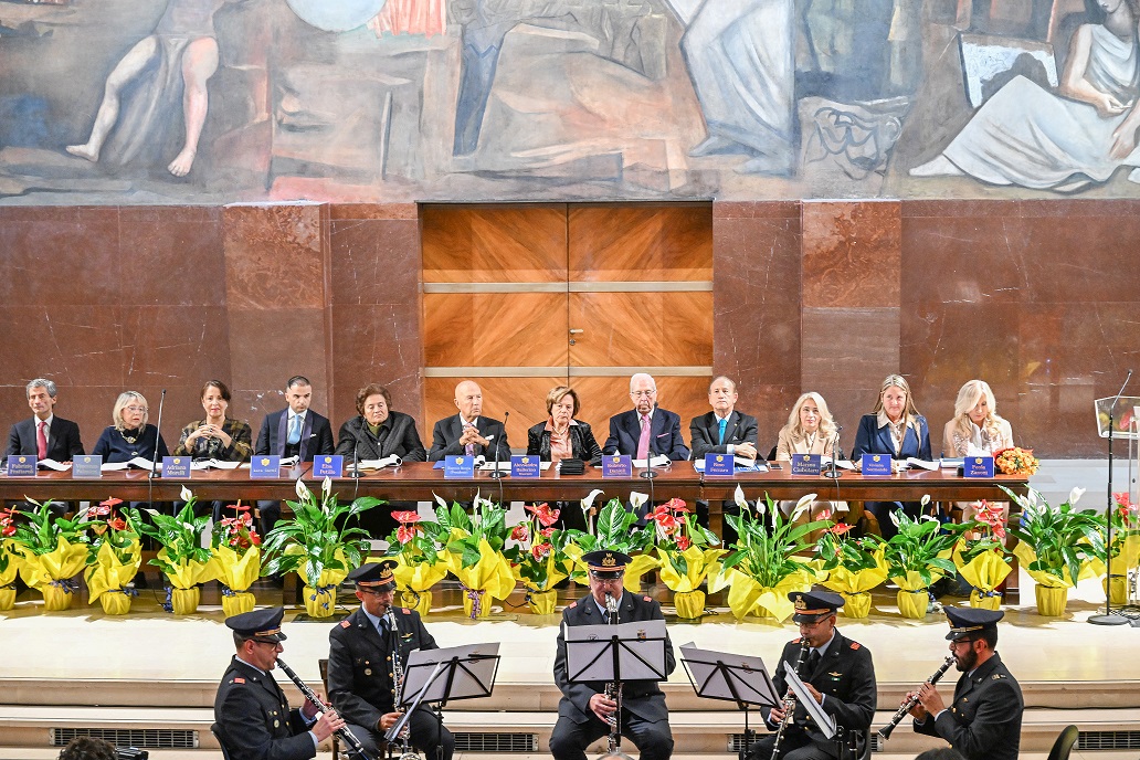 Quintetto di Clarinetti della Banda dell'Aeronautica Militare e il Consiglio Direttivo del Premio Internazionale Maison des Artistes