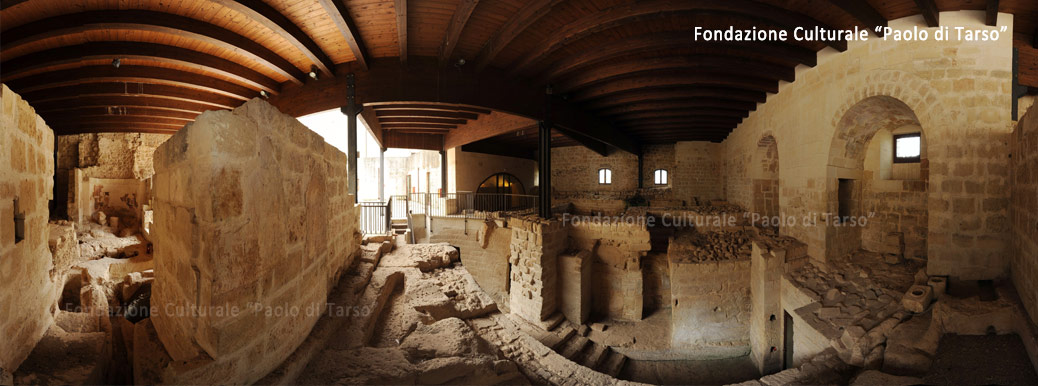Suggestivo dettaglia degli scavi nel Castello di Acaya (LE)