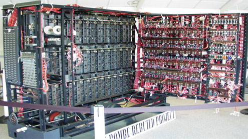 Una ricostruzione di 'British Bombe' il computer usato per decriptare i messaggi di Enigma - Bletchley Park museum (fonte Tom Yates)