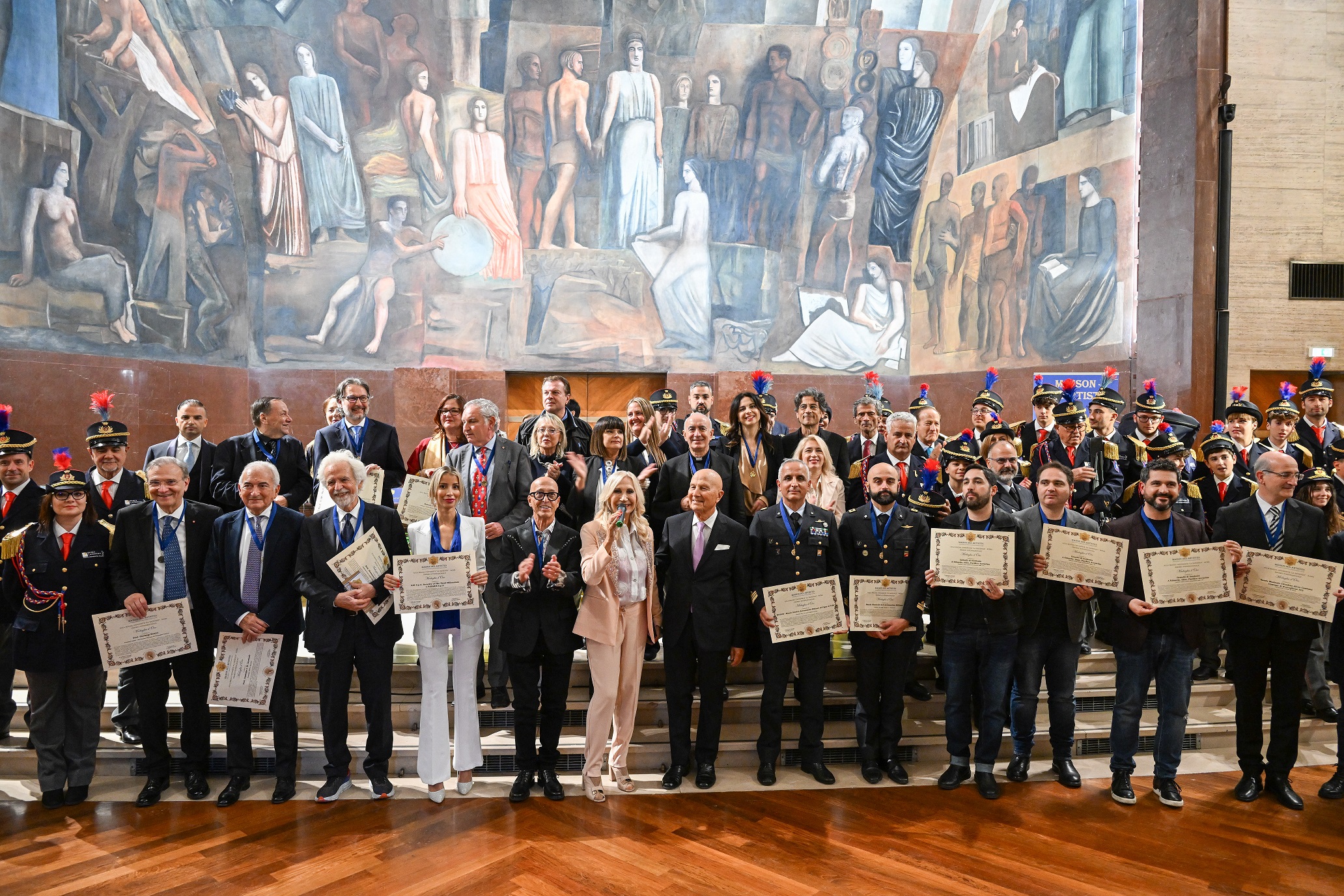 Foto di Gruppo al termine del Premio Maison des Artistes 2023